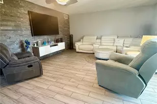 1020 Palm View Dr, Naples, FL 34110 - Photo 8