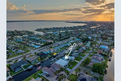 836 Miramar Ct, Cape Coral, FL 33904 - Photo 2
