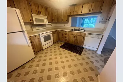 6150 Whiskey Creek Dr #812, Fort Myers, FL 33919 - Photo 8