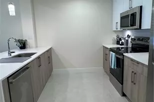 26600 Rosewood Point Dr, Bonita Springs, FL 33145 - Photo 4