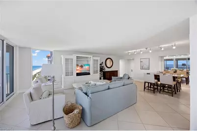 10691 Gulf Shore Dr #1201, Naples, FL 34108 - Photo 4