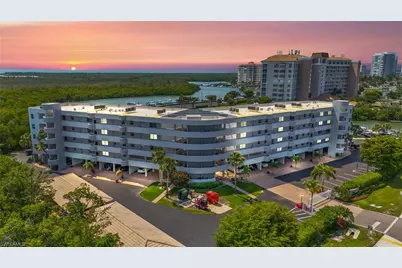 12945 Vanderbilt Dr #505, Naples, FL 34110 - Photo 36