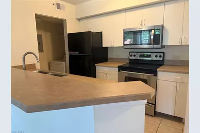 8940 Colonnades Ct E #728, Bonita Springs, FL 34135 - Photo 6