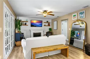 205 Madison Dr, Naples, FL 34110 - Photo 14