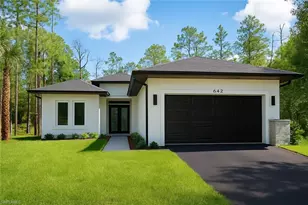 642 Everglades Blvd S, Naples, FL 34117 - Photo 2