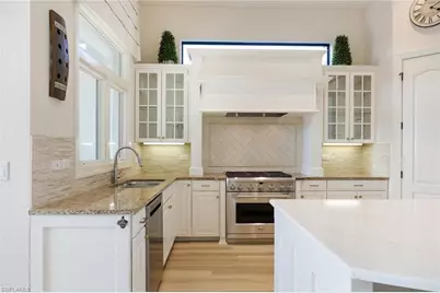 16811 Cabreo Dr, Naples, FL 34110 - Photo 8