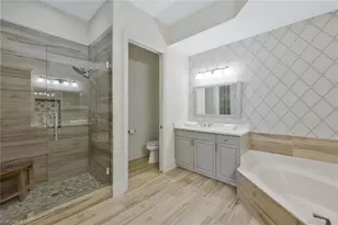 831 Sailaway Ln, Naples, FL 34108 - Photo 12