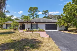 525 15th St SW, Naples, FL 34117 - Photo 1