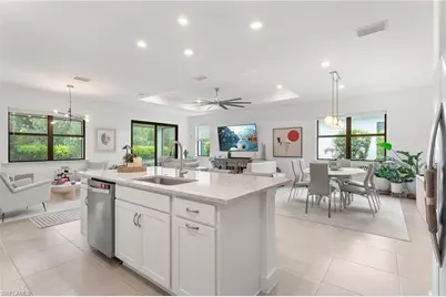 10518 Ventana Ct, Naples, FL 34120 - Photo 6