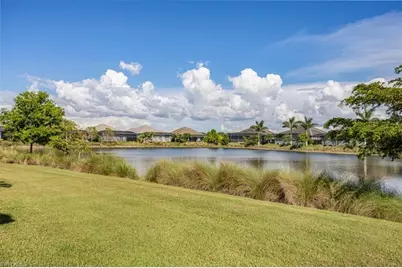 6152 Rodney Bay Ln, Naples, FL 34113 - Photo 14