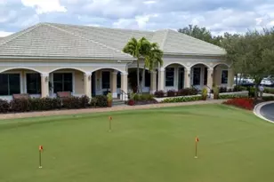 3910 Jasmine Lake Cir, Naples, FL 34119 - Photo 2