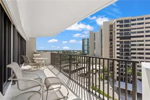 4005 Gulf Shore Blvd N, Naples, FL 34103 - Photo 12