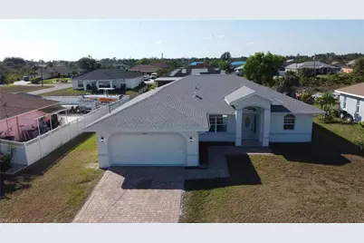 3303 33rd St SW, Lehigh Acres, FL 33976 - Photo 2