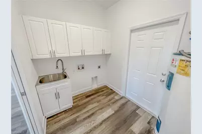 3303 33rd St SW, Lehigh Acres, FL 33976 - Photo 16