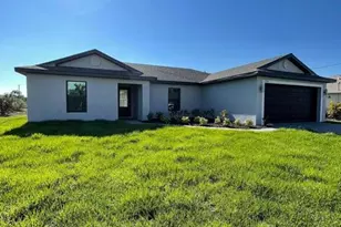 861 Winwood Cir, Fort Myers, FL 33913 - Photo 1