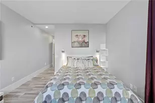 4401 Gulf Shore Blvd N, Naples, FL 34103 - Photo 24