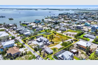 175 Bahia Via, Fort Myers Beach, FL 33931 - Photo 16