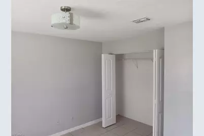 9204 Pennsylvania Ave, Bonita Springs, FL 34135 - Photo 8