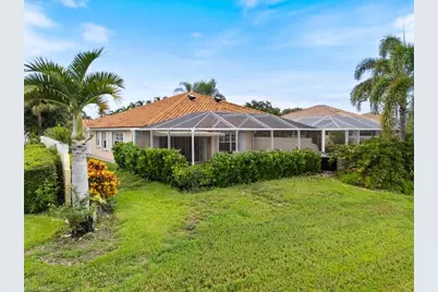 5756 Drummond Way, Naples, FL 34119 - Photo 4