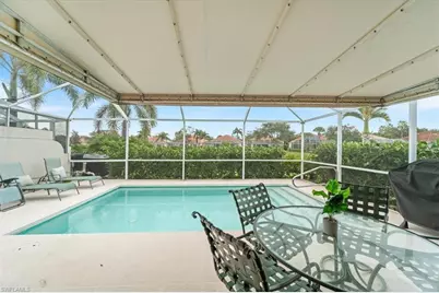 5756 Drummond Way, Naples, FL 34119 - Photo 18