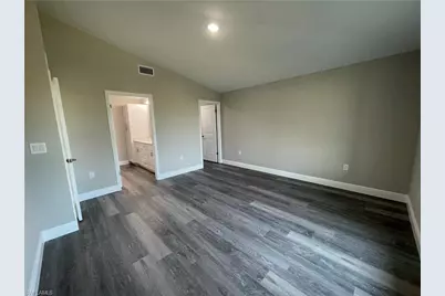 2410 NW 9th Ave, Cape Coral, FL 33993 - Photo 4