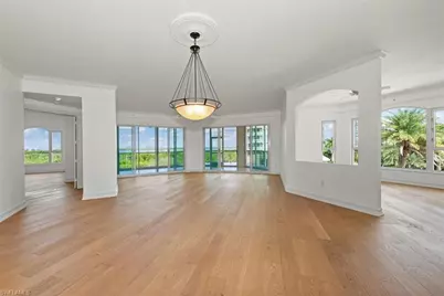 4801 Island Pond Ct #405, Bonita Springs, FL 34134 - Photo 8