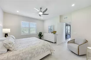 322 Indies Dr W, Naples, FL 34114 - Photo 8