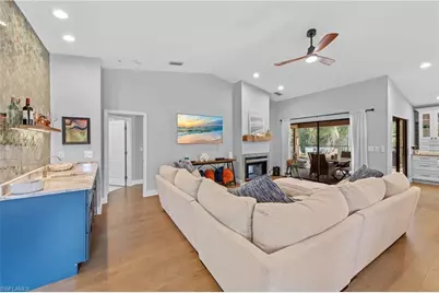 17651 Marco Island Ln, Fort Myers, FL 33908 - Photo 6