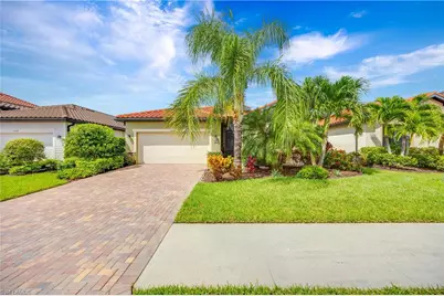 1602 Santiago Cir, Naples, FL 34113 - Photo 4