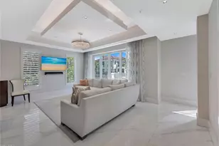 490 5th St S, Naples, FL 34102 - Photo 24