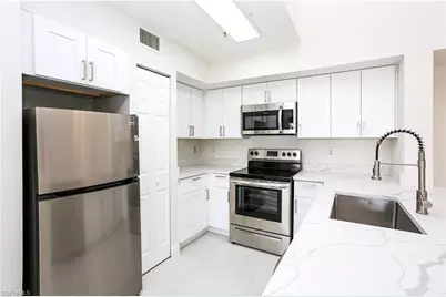 1265 Wildwood Lakes Blvd #3-306, Naples, FL 34104 - Photo 8