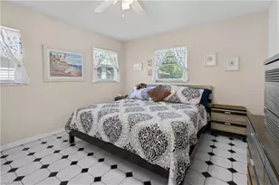 540 7th St SW, Naples, FL 34117 - Photo 14