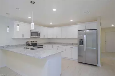 2120 French St, Fort Myers, FL 33916 - Photo 20