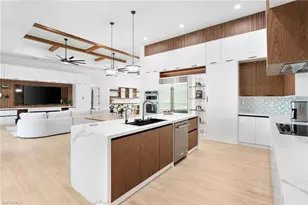 7040 Sable Ridge Ln, Naples, FL 34109 - Photo 4