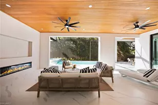 135 7th St N, Naples, FL 34102 - Photo 6