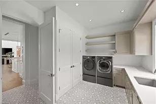 175 Center St, Naples, FL 34108 - Photo 24