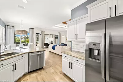 6064 Fairway Ct, Naples, FL 34110 - Photo 12