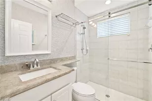 6064 Fairway Ct, Naples, FL 34110 - Photo 34