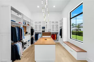 6677 Hunters Rd, Naples, FL 34109 - Photo 40