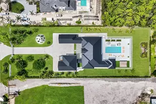 6677 Hunters Rd, Naples, FL 34109 - Photo 2