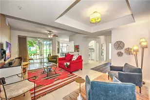 343 Dover Pl, Naples, FL 34104 - Photo 12