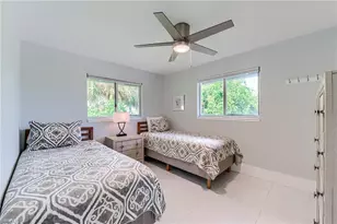 145 Capri Blvd, Naples, FL 34113 - Photo 10