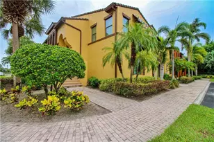 9054 Capistrano St N, Naples, FL 34113 - Photo 6