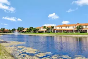 14751 Pinnacle Pl, Naples, FL 34119 - Photo 4