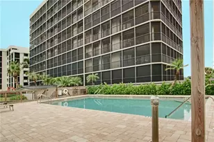 9653 Gulf Shore Dr, Naples, FL 34108 - Photo 32