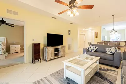 7811 Regal Heron Cir #302, Naples, FL 34104 - Photo 18