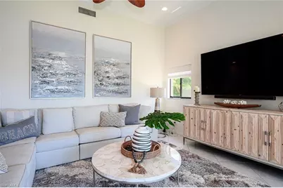 613 Beachwalk Cir #J-204, Naples, FL 34108 - Photo 4