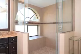 613 Beachwalk Cir, Naples, FL 34108 - Photo 20