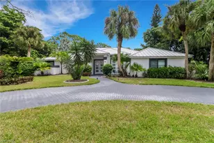 1806 Princess Ct, Naples, FL 34110 - Photo 1