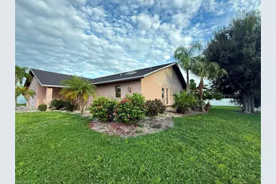 1408 SW 49th St, Cape Coral, FL 33914 - Photo 2